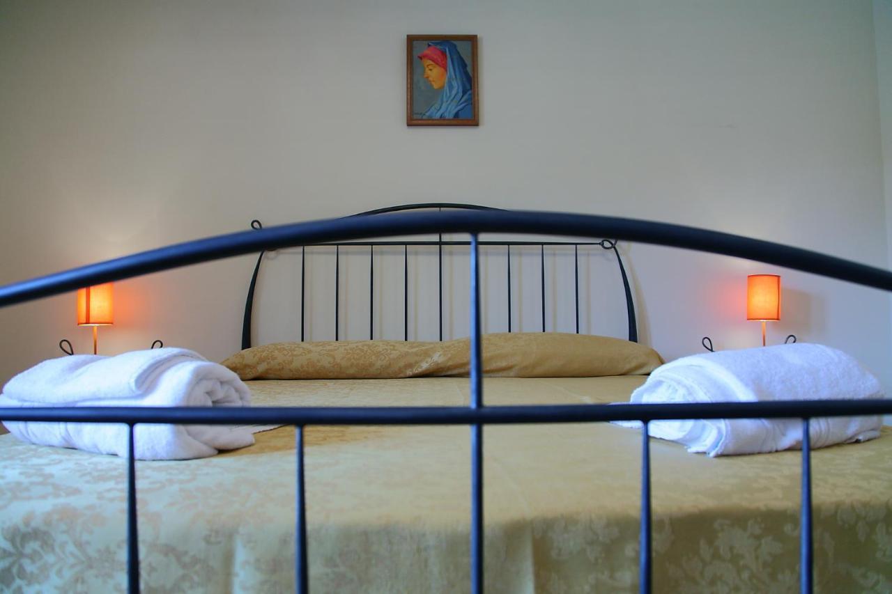 Sikelios Apartments Cefalù Eksteriør billede