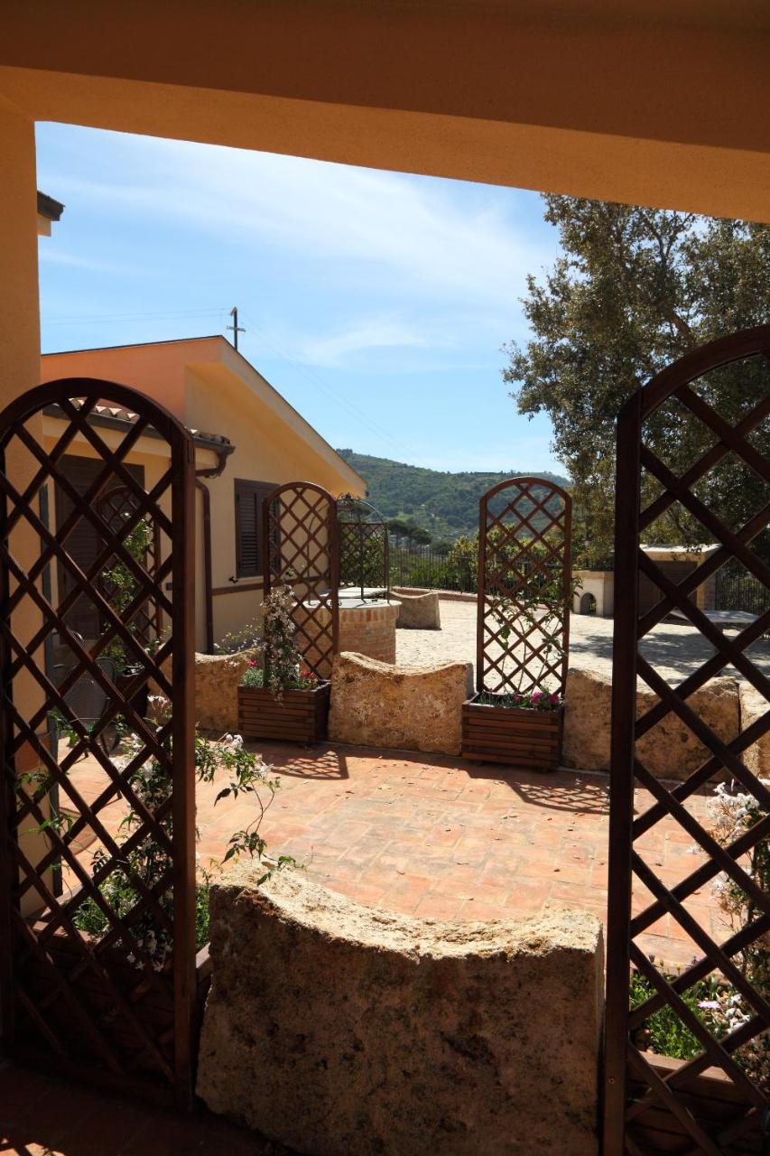 Sikelios Apartments Cefalù Eksteriør billede