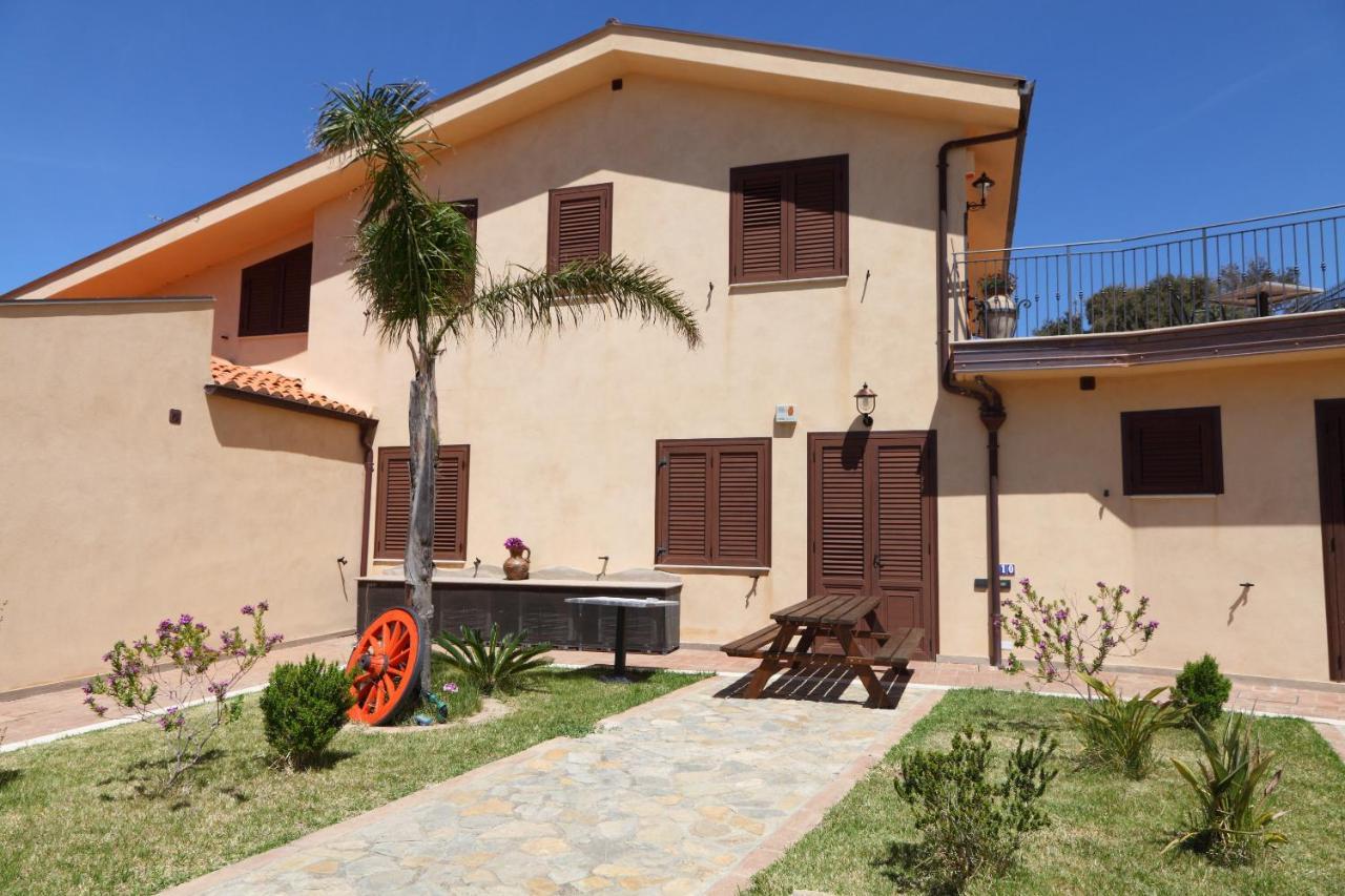 Sikelios Apartments Cefalù Eksteriør billede