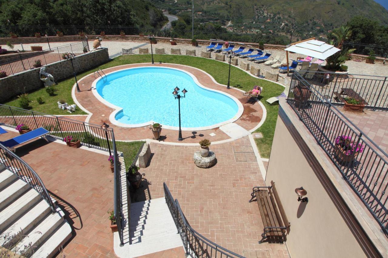 Sikelios Apartments Cefalù Eksteriør billede